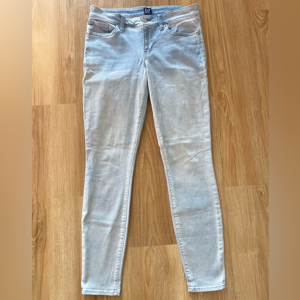 🔥🔥GAP Low-Rise Stretchy Light Faded Blue Cropped Ankle Skinny Jeans